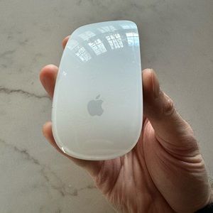 Apple Magic Mouse